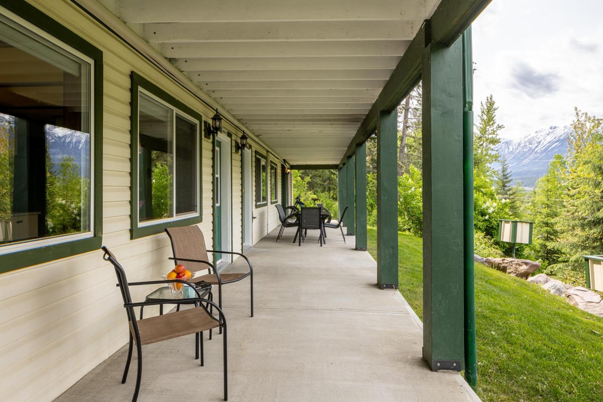 2Mins To Town, Ac & Sauna, Self Check-In, Full Kitchen, Free Laundry & Parking, Family Pet Friendly, Comfortably Sleeps Up To 10 Golden Exteriér fotografie